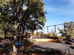 Hangel-Parcour an der Slackline